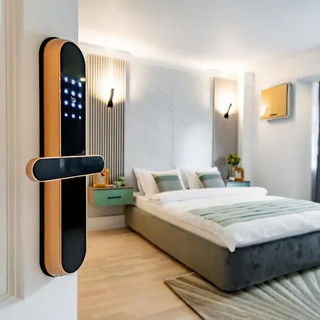 Vibe Romana Square By Global Apartment *