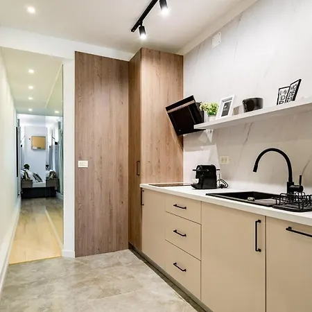 Vibe Romana Square By Global Apartment Bucharest
