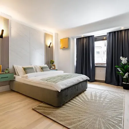 Apartment Vibe Romana Square By Global *