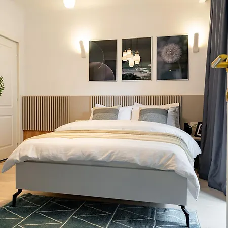 Vibe Romana Square By Global Apartament Bukareszt