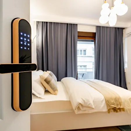 Vibe Romana Square By Global * ブカレスト