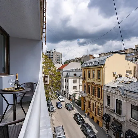 Vibe Romana Square By Global