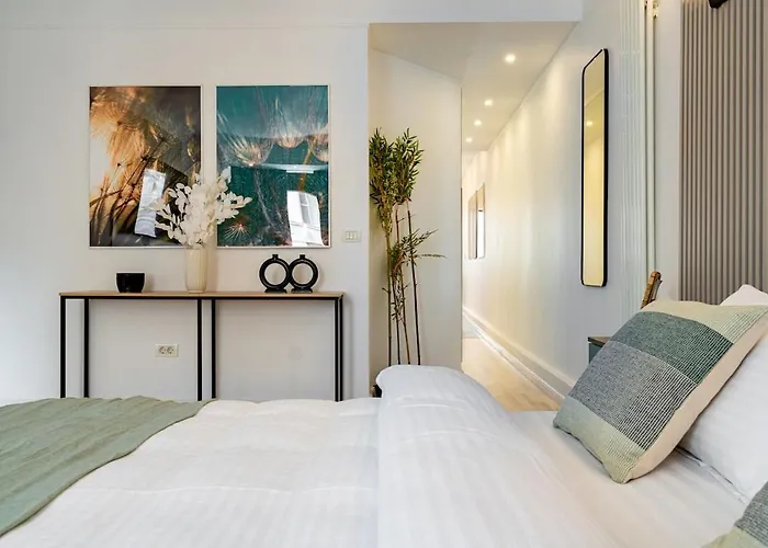 Vibe Romana Square By Global Bucureşti